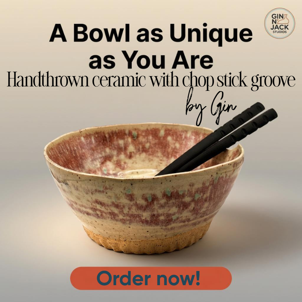 Handcrafted Stoneware Bowl with Chopstick Groove by Gin